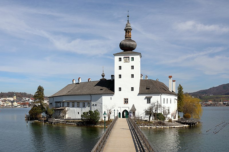 File:Gmunden - Schloss Ort (3).JPG