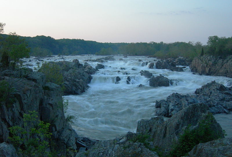 File:GreatFallsDusk.jpg