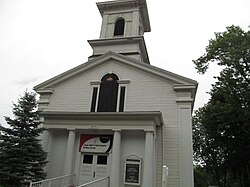 Hampden Cemaat Kilisesi, Hampden, Maine.jpg