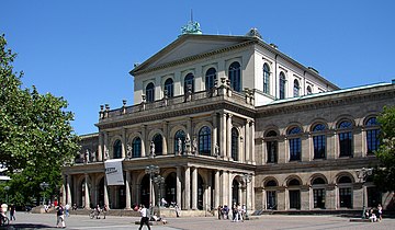 Hannover Opernhaus.jpg