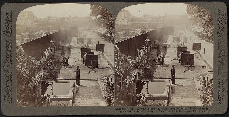 File:Hindu cremation grounds - burning the dead - Bombay, India (14420575598).jpg