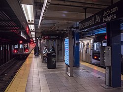 Jackson Heights - Roosevelt Avenue (métro de New York)