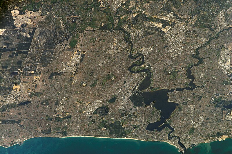 File:ISS015-E-31873 - View of Western Australia.jpg