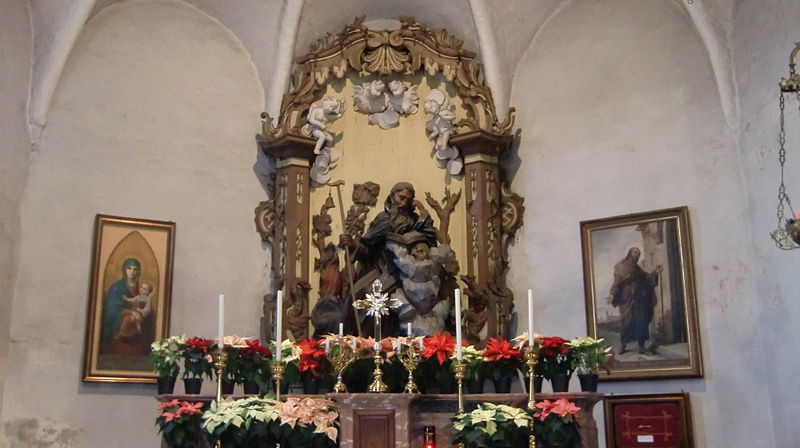 File:Ivrea Chiesa Sant Antonio Abate Altare.JPG