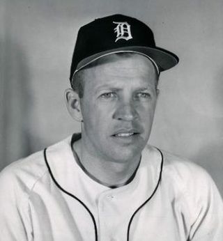 <span class="mw-page-title-main">Jerry Lumpe</span> American baseball player (1933-2014)