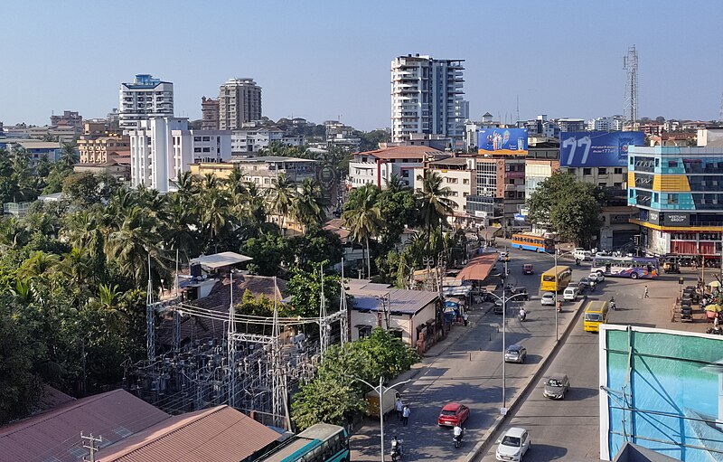 File:Kankanady skylines at Mangalore CBD region, Kankanady, Mangalore.jpg