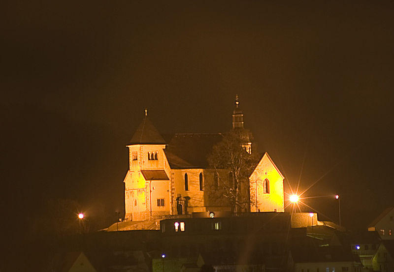 File:Kirche St.-Peter - Liobakirche 2129.jpg