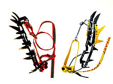 Horizontal (l), Vertical (r) crampon Klim crampons.jpg