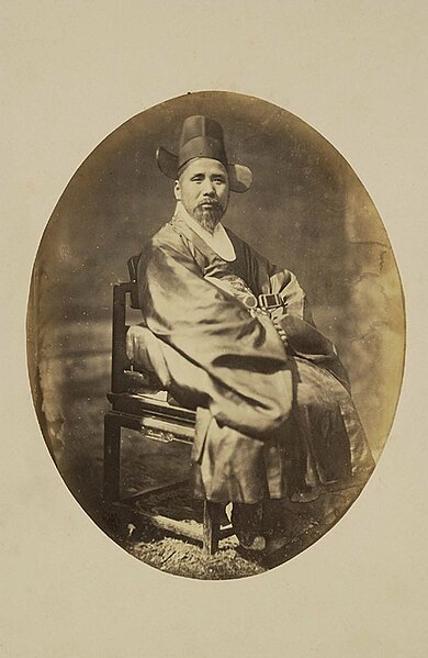 File:Koreans oldest pic seated.jpg