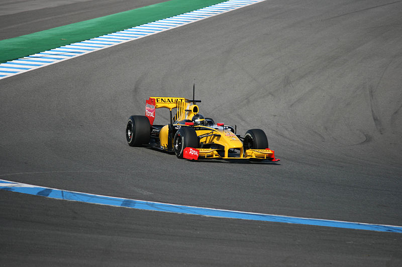 File:Kubica Renault Jerez.jpg