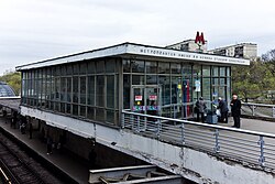 Het stationsgebouw uit 1965