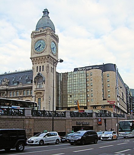 Mercure Hotel behind the iconic clock of Gare de Lyon, Paris