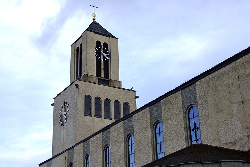 File:Linz Christkönigkirche-5.jpg