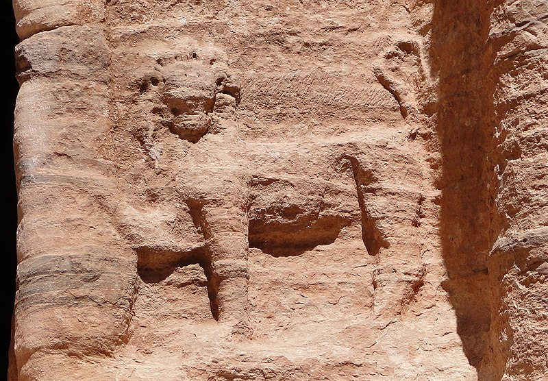 File:Lion Triclinium, Petra.jpg