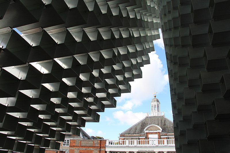 File:London - BIG Serpentine Pavilion (7).jpg