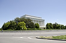 The grassy plaza east of the Lincoln Memorial was raised and a low wall constructed around it as a security measure in 2003. Looking SE at west face - Lincoln Memorial - 2013-05-02.jpg