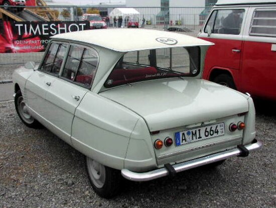 Citroën Ami 6 Berline rear detail