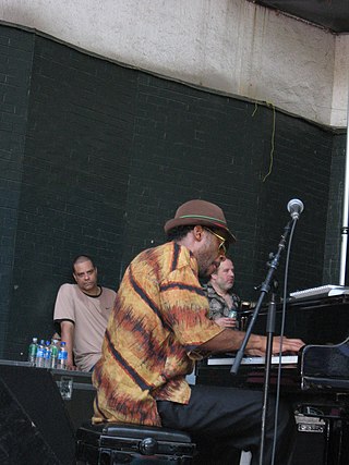 <span class="mw-page-title-main">Marc Cary</span> American jazz pianist