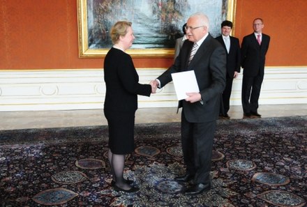Maria-Pia Kothbauer, Princess of Liechtenstein and ambassador extraordinary and plenipotentiary to the Czech Republic, presenting her credentials to Václav Klaus