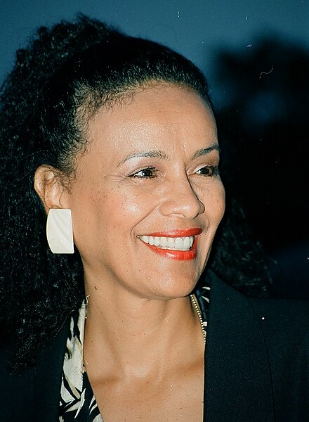 File:Marilyn McCoo 1996.jpg