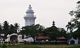 Masjid Banten 111225 0560 mer.JPG
