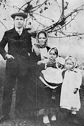 Young Mirković with his mother Marija and sisters in Moravia