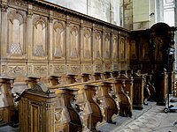 Stalles du chœur de l'église abbatiale de Moyenmoutier (XVIIe siècle).