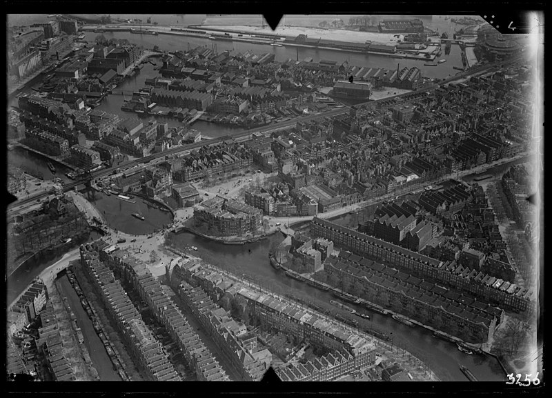 File:NIMH - 2011 - 0053 - Aerial photograph of Amsterdam, The Netherlands - 1920 - 1940.jpg