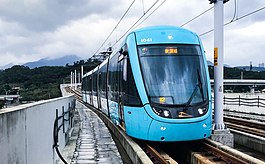 Nový vlak tramvaje Taipei Metro Danhai 29. 12. 2018.jpg