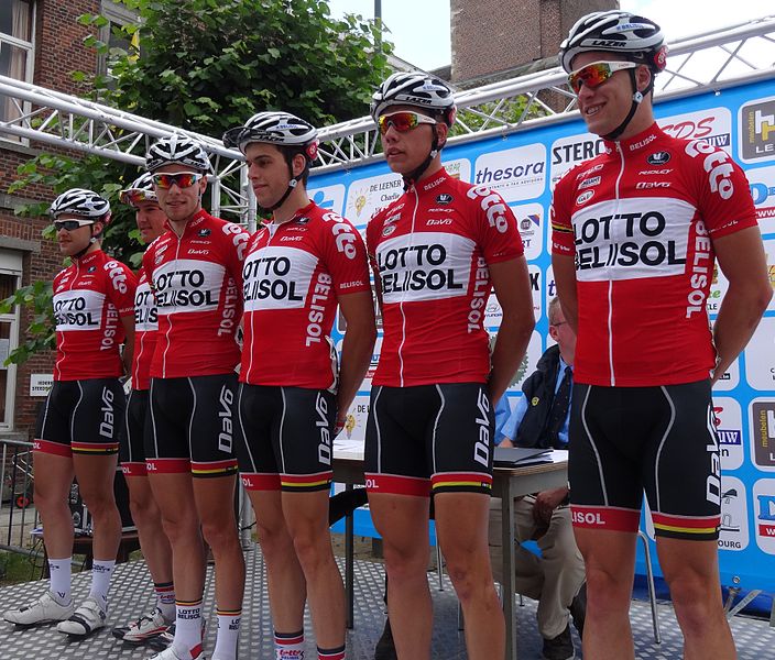 File:Oetingen (Gooik) - Internationale Wielertrofee Jong Maar Moedig, 25 juni 2014 (B109).JPG