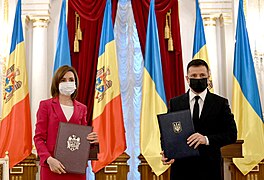 Zelensky con la presidenta moldava Maia Sandu.  Kyiv.  12 de enero de 2021