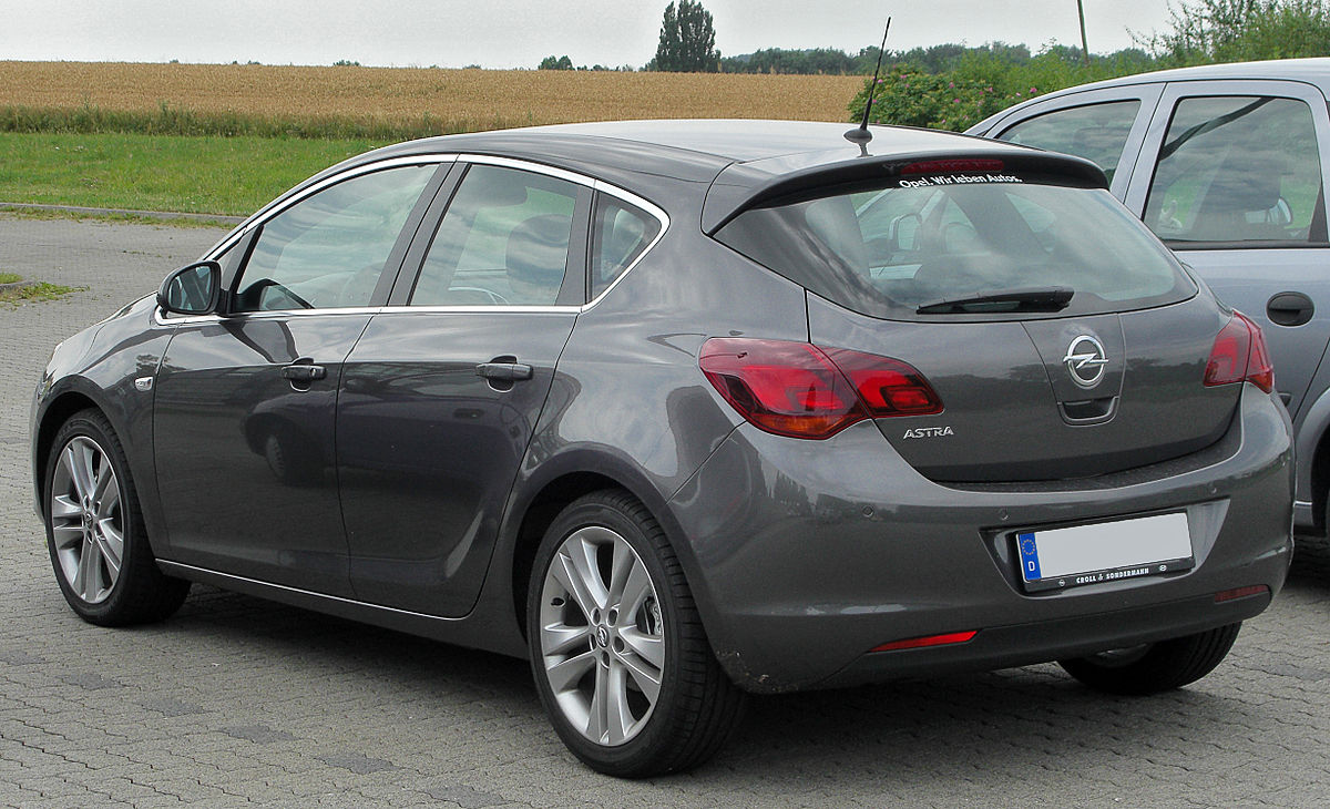 Opel Astra j