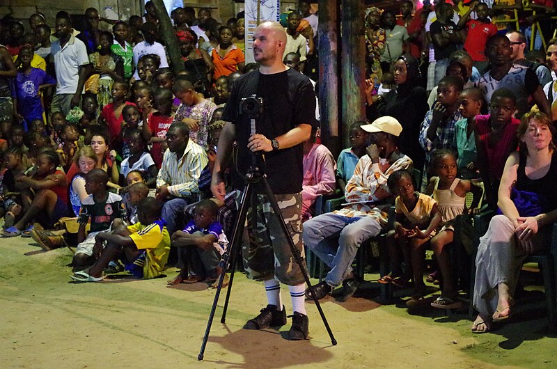 File:Opening of the SUD Salon Urbain de Douala 2013 in Bessengue 10.JPG