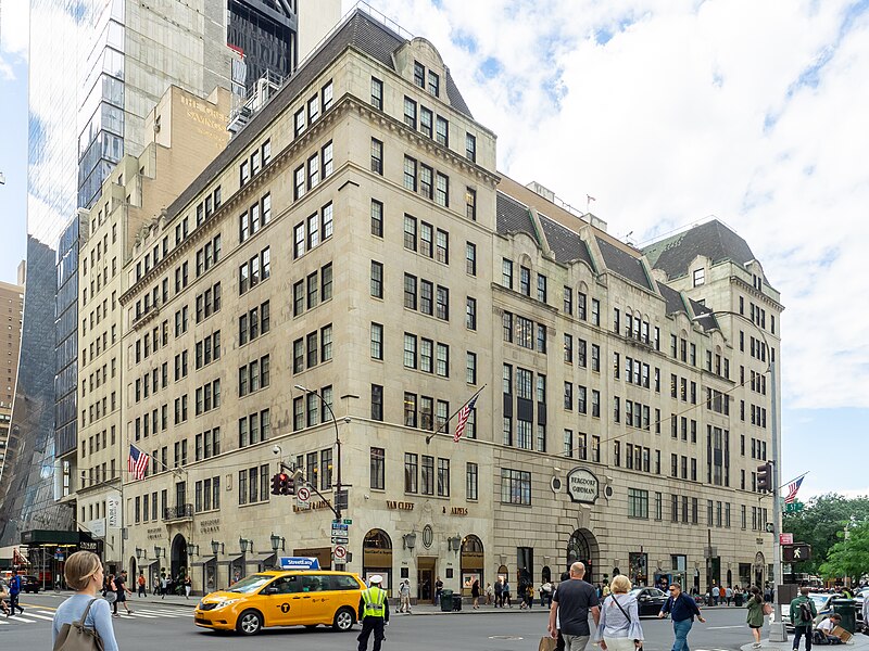 Bergdorf Goodman - 5th Avenue, New York - department store