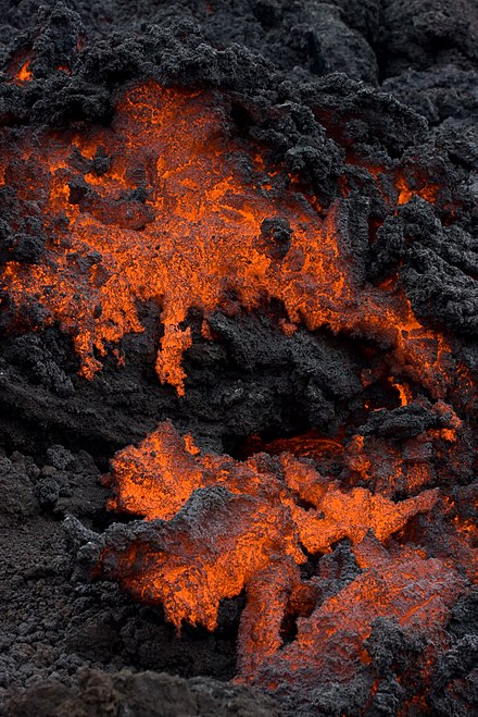 Glowing lava, Pacaya