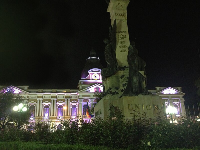 File:Palacio Legislativo, Plaza Murillo, La Paz 8.jpg
