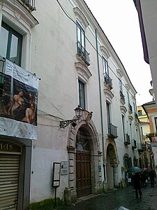 Palazzo pinto.jpg