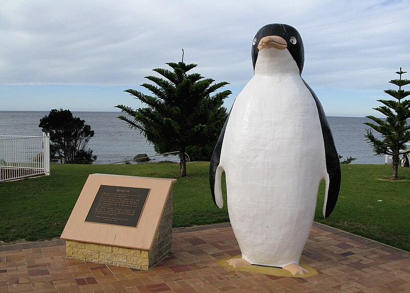 File:Penguin BigPenguin.jpg