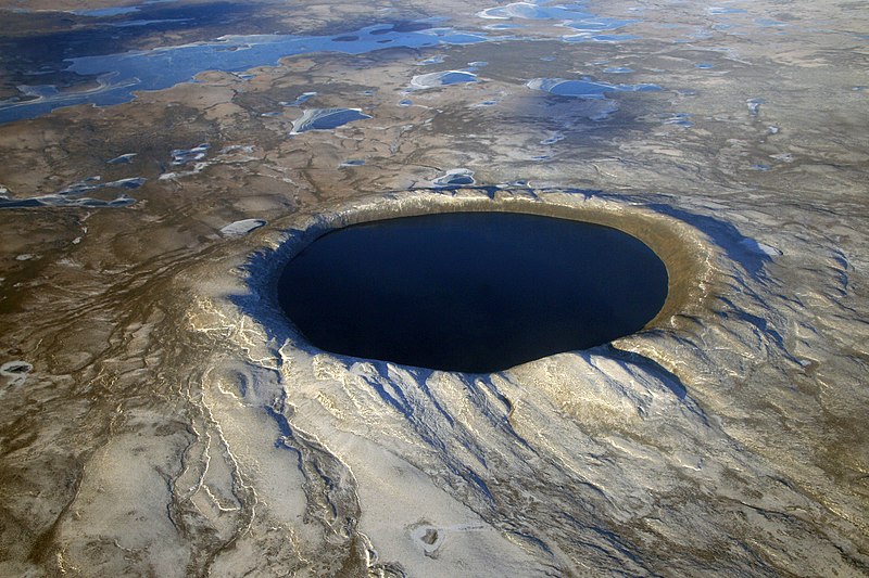 File:Pingualuit aerial 2007.jpg