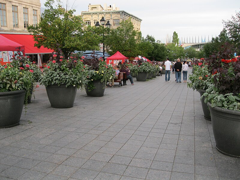 File:Place Jacques-Cartier 019.JPG