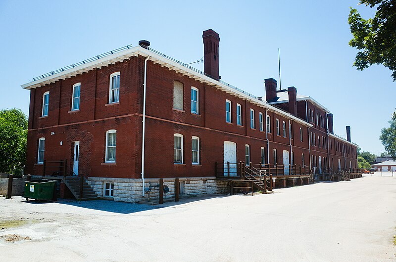 File:Quartermaster Historic District 01.jpg