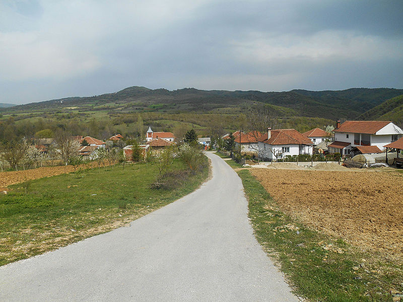 File:Raborci - Strumica.JPG