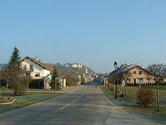 Village et château.