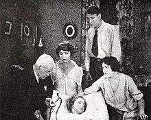 Cinta Merah (1925) - 1.jpg