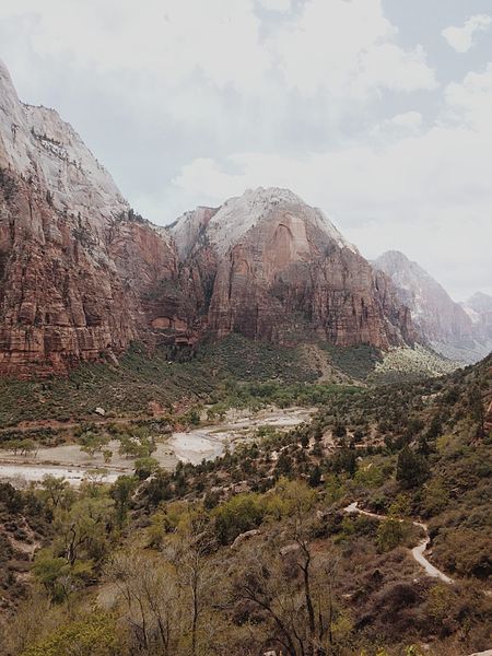 File:Red Mountains.jpg