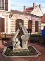 English: A sculpture by M. Favaudon, in Romilly-sur-Seine, Aube, France. Français : Une sculpture de M. Favaudon, à Romilly-sur-Seine, Aube, France.