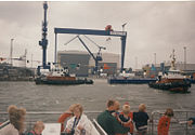 瓦尔讷明德MV造船厂（德语：MV Werften）