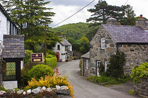 Rowen - geograph.org.uk - 2430763