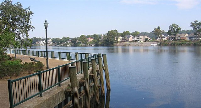 Riverwalk Augusta - Wikipedia