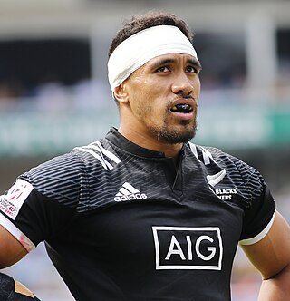<span class="mw-page-title-main">Sione Molia</span> New Zealand rugby union player